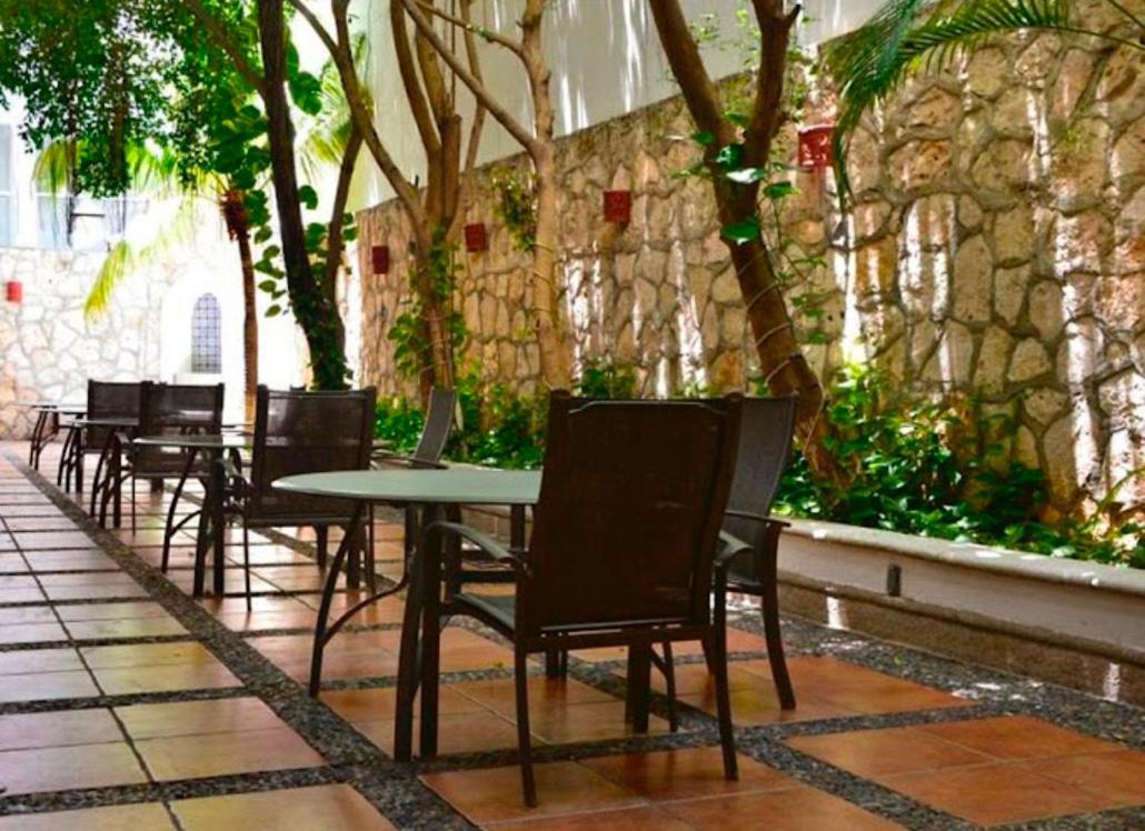 Cancun Beach Aparthotel Brisas מראה חיצוני תמונה